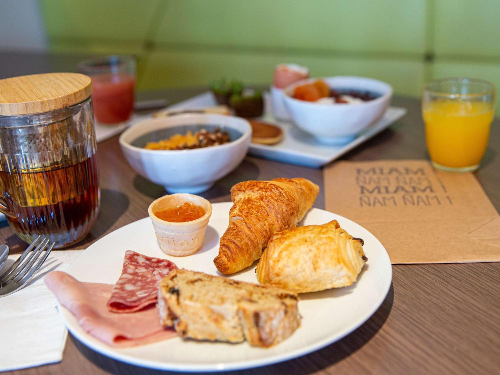 Ibis Styles Honfleur Centre Historique Hotel Екстериор снимка