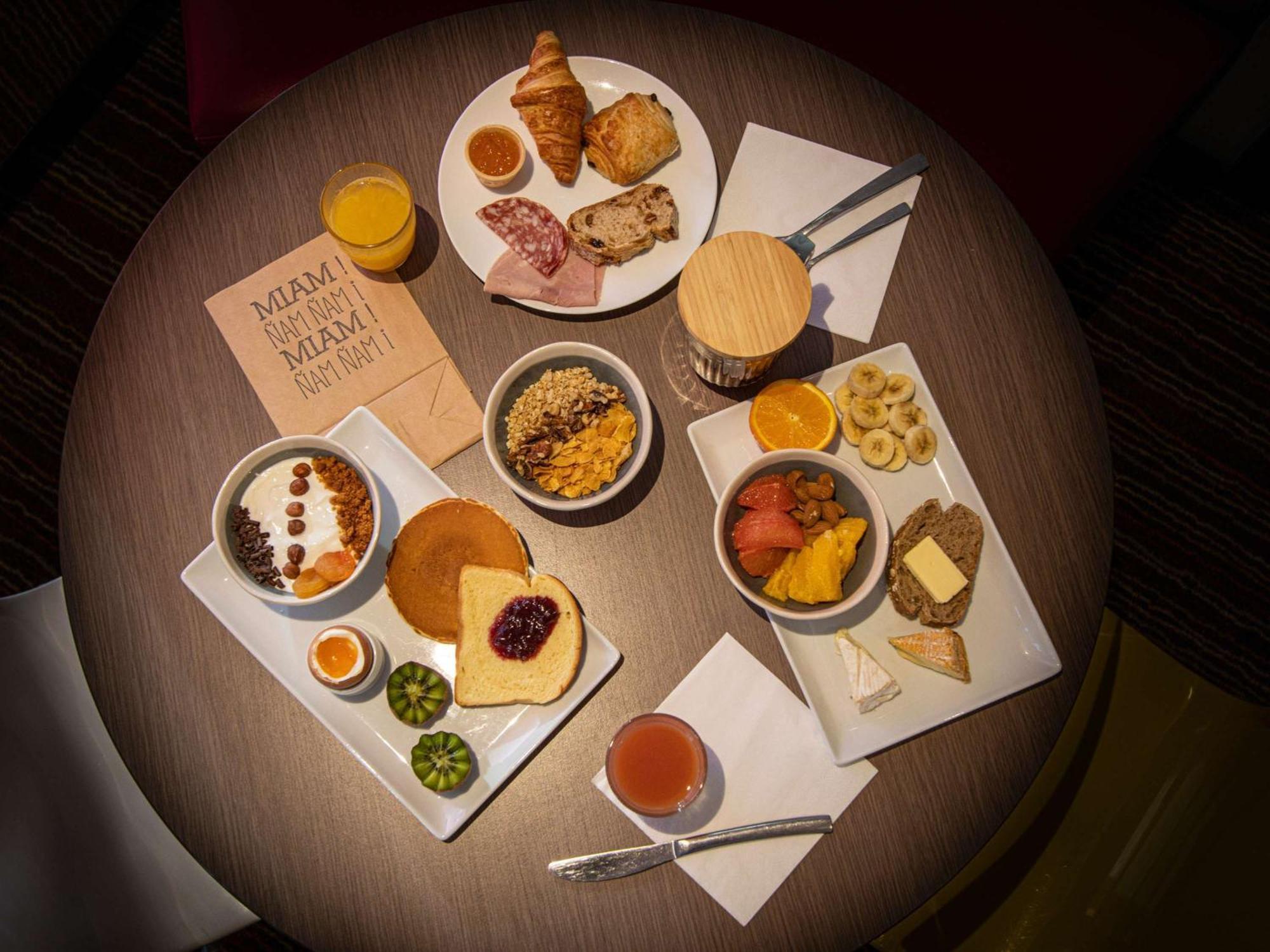 Ibis Styles Honfleur Centre Historique Hotel Екстериор снимка